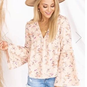 LIVING MY BEST STYLE X PINK LILY BRUNCH FLORAL TOP